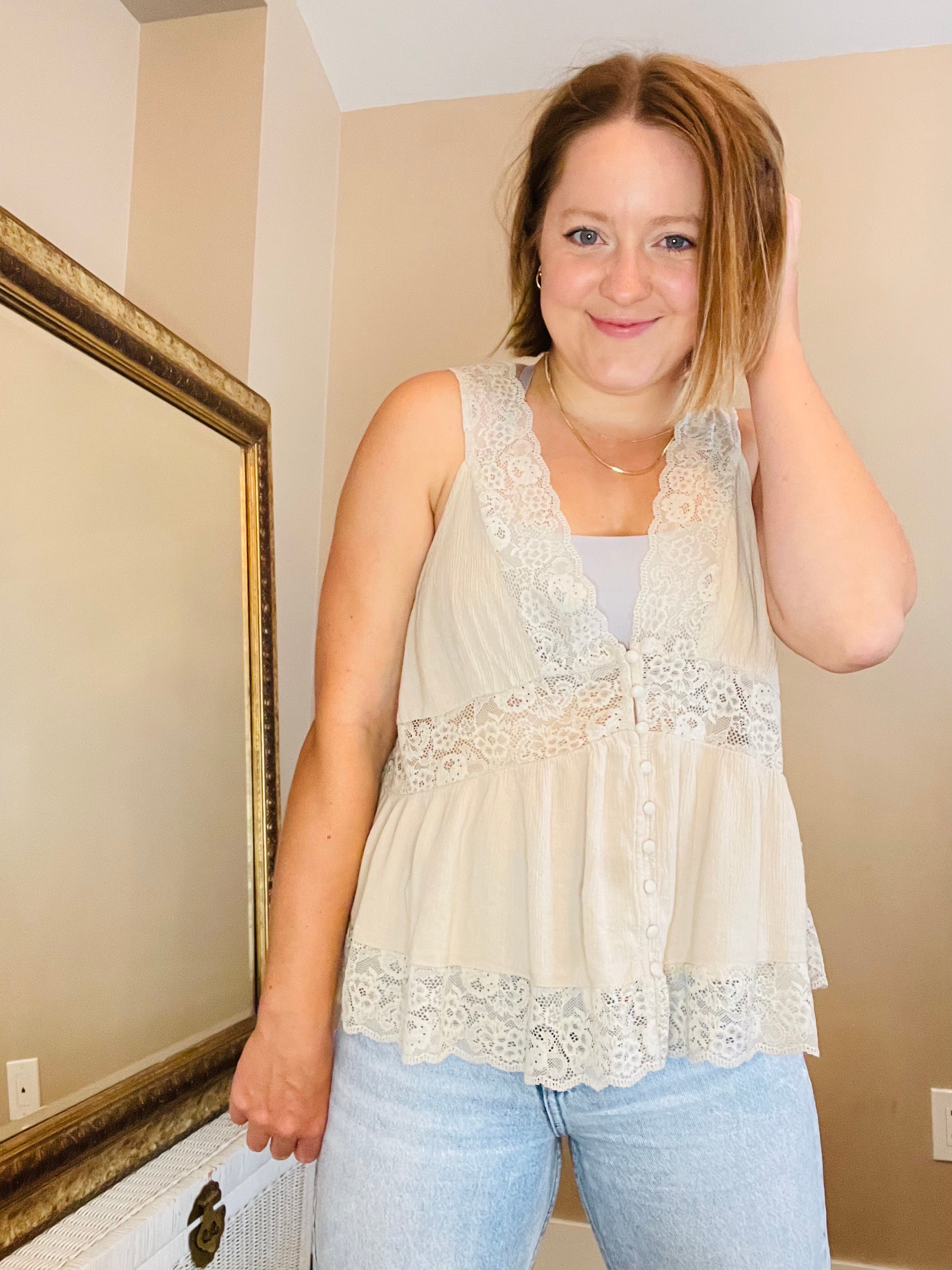 Cream Button-up Lace Tank Size: 3X (Best fit XL)