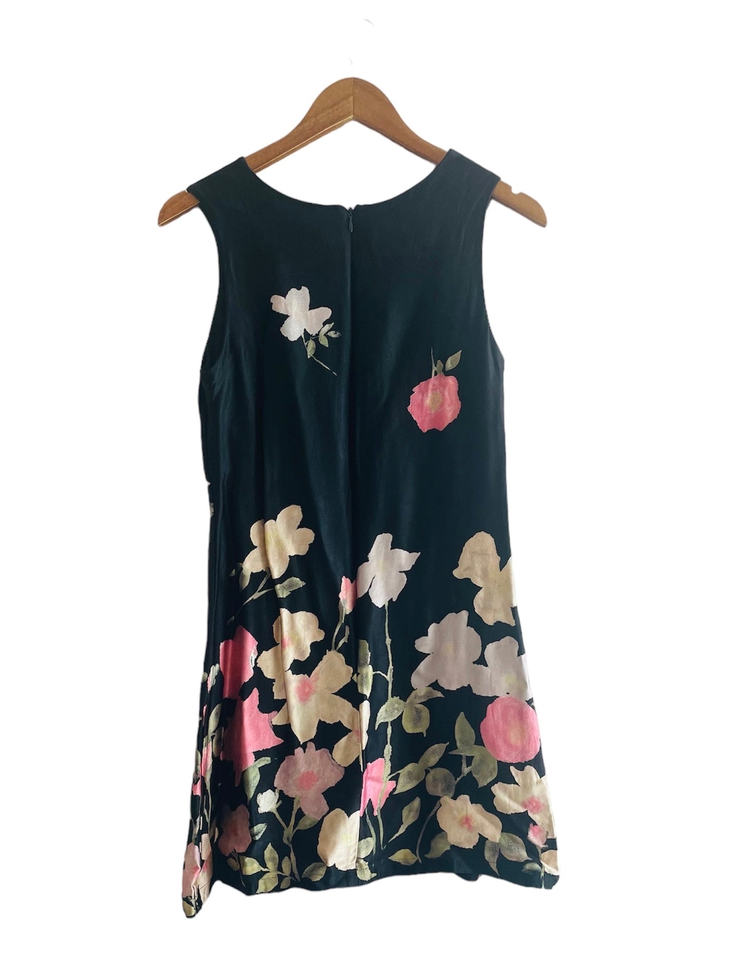Black Floral Mini Size: 5/6