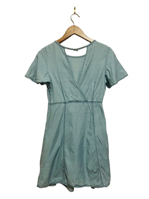 Short Sleeve A-line Dress Size: 4