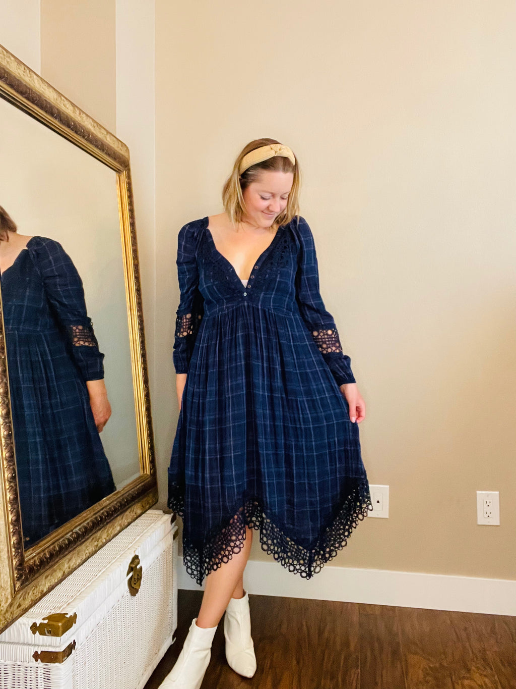 Anthropologie Long Sleeve Dress Size: 6