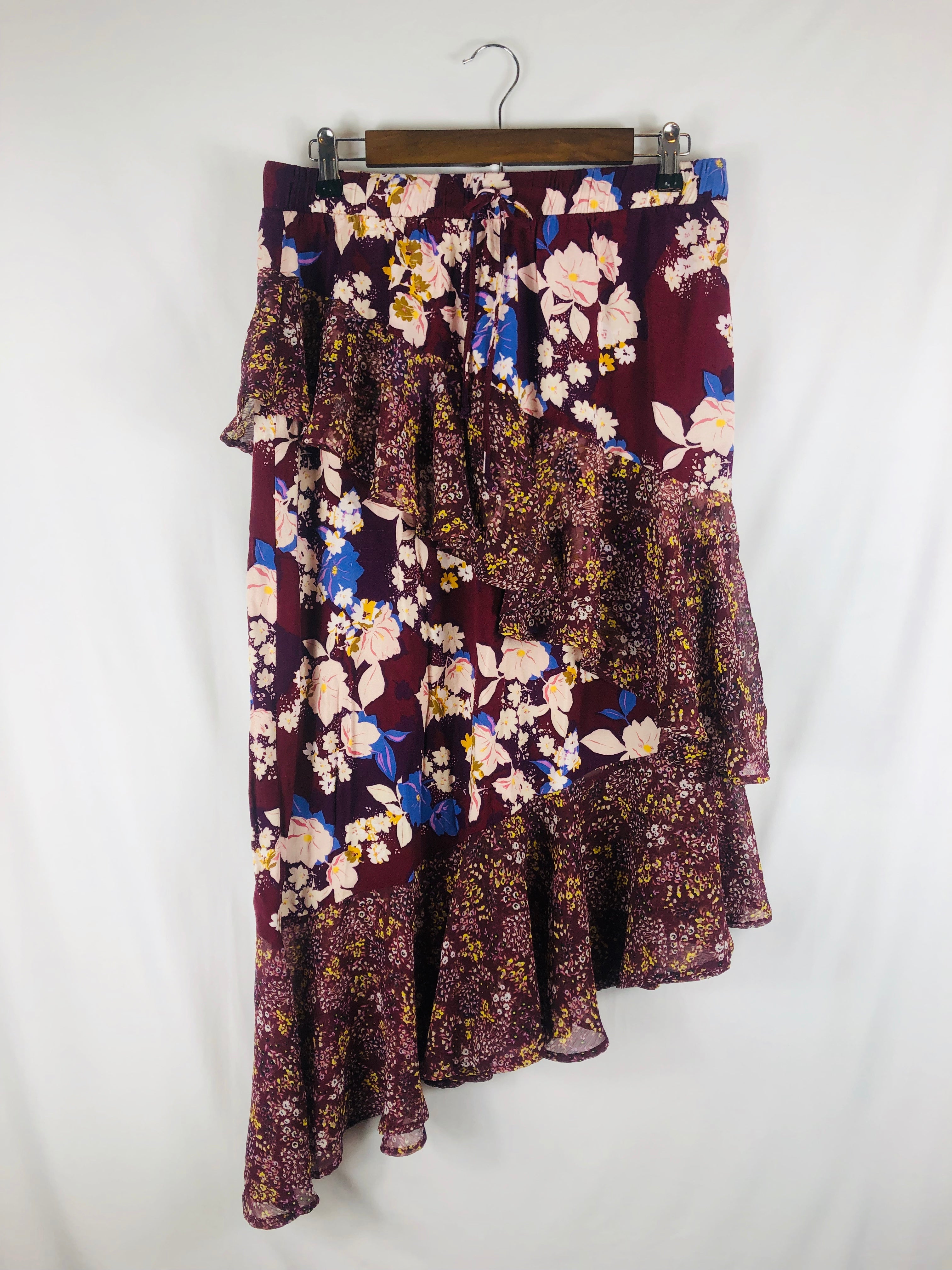 Floral Plum N Playful Skirt Size: Large